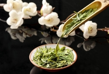茶葉包裝設(shè)計(jì)需將包裝與品牌文化、消費(fèi)者情感等環(huán)節(jié)結(jié)合起來